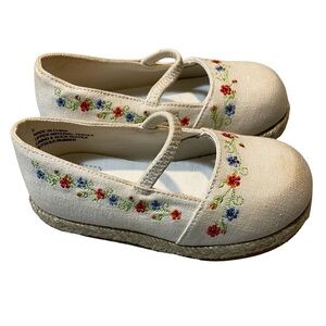 Janie and Jack Costa Del Sol Floral Embroidered Shoes 6
